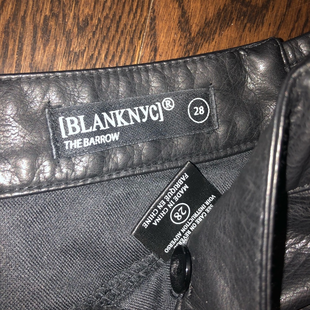 LEATHER SHORTS - Picture 4 of 5